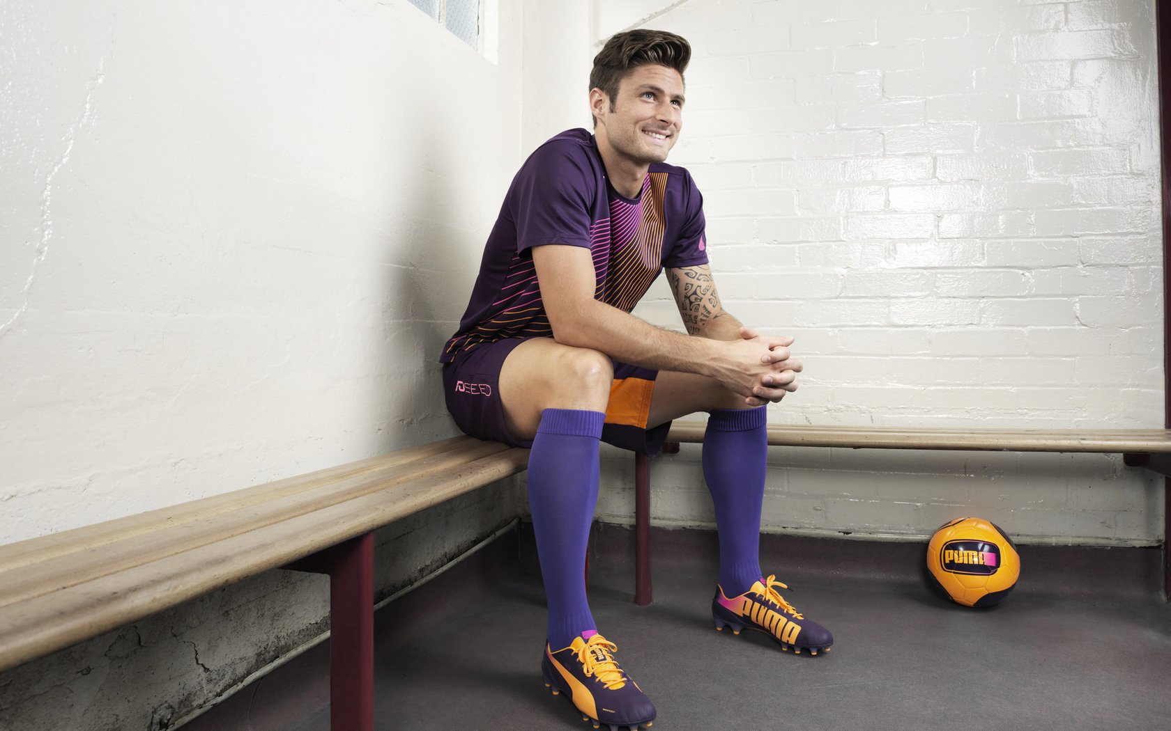 【年度精彩赛事】战术与技艺巅峰对决全景回顾，战术技术