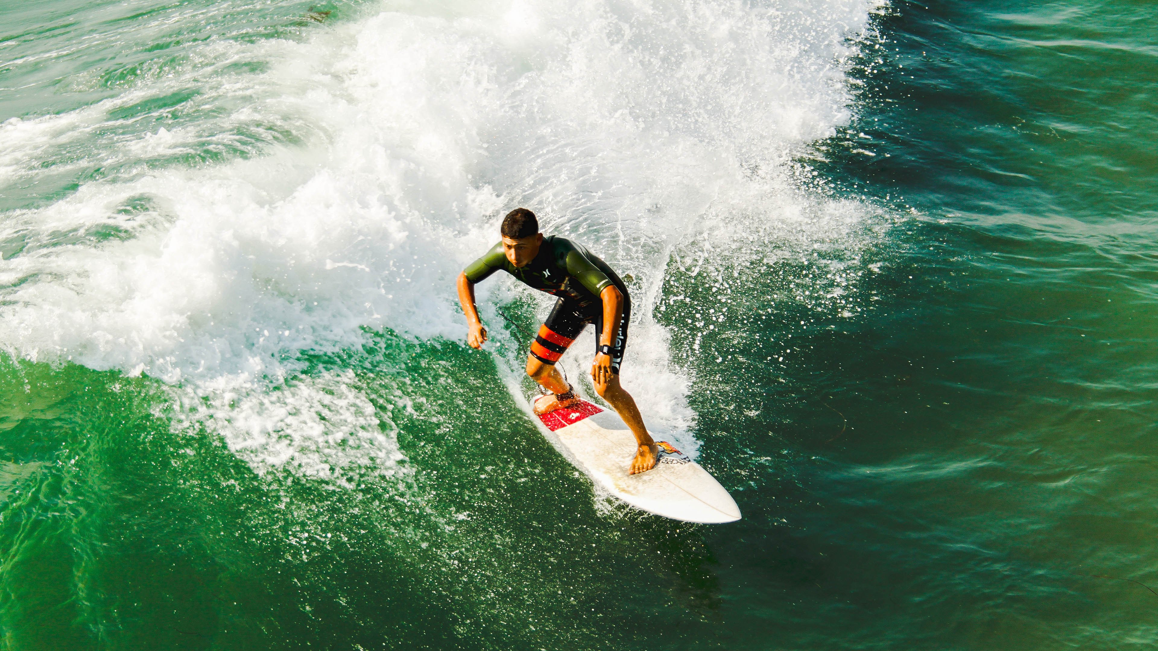 迈阿密热火“铁血组合”默契配合,冲刺季后赛佳绩,迈阿密热火吧